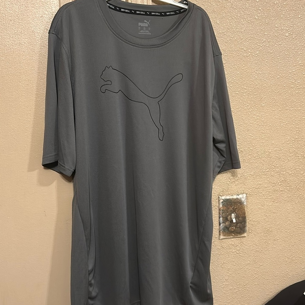 NWT Sz LT PUMA gray shirt